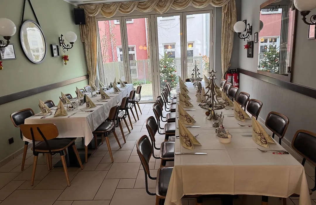 Hotel und Restaurant Zum Deutschen Hause-1